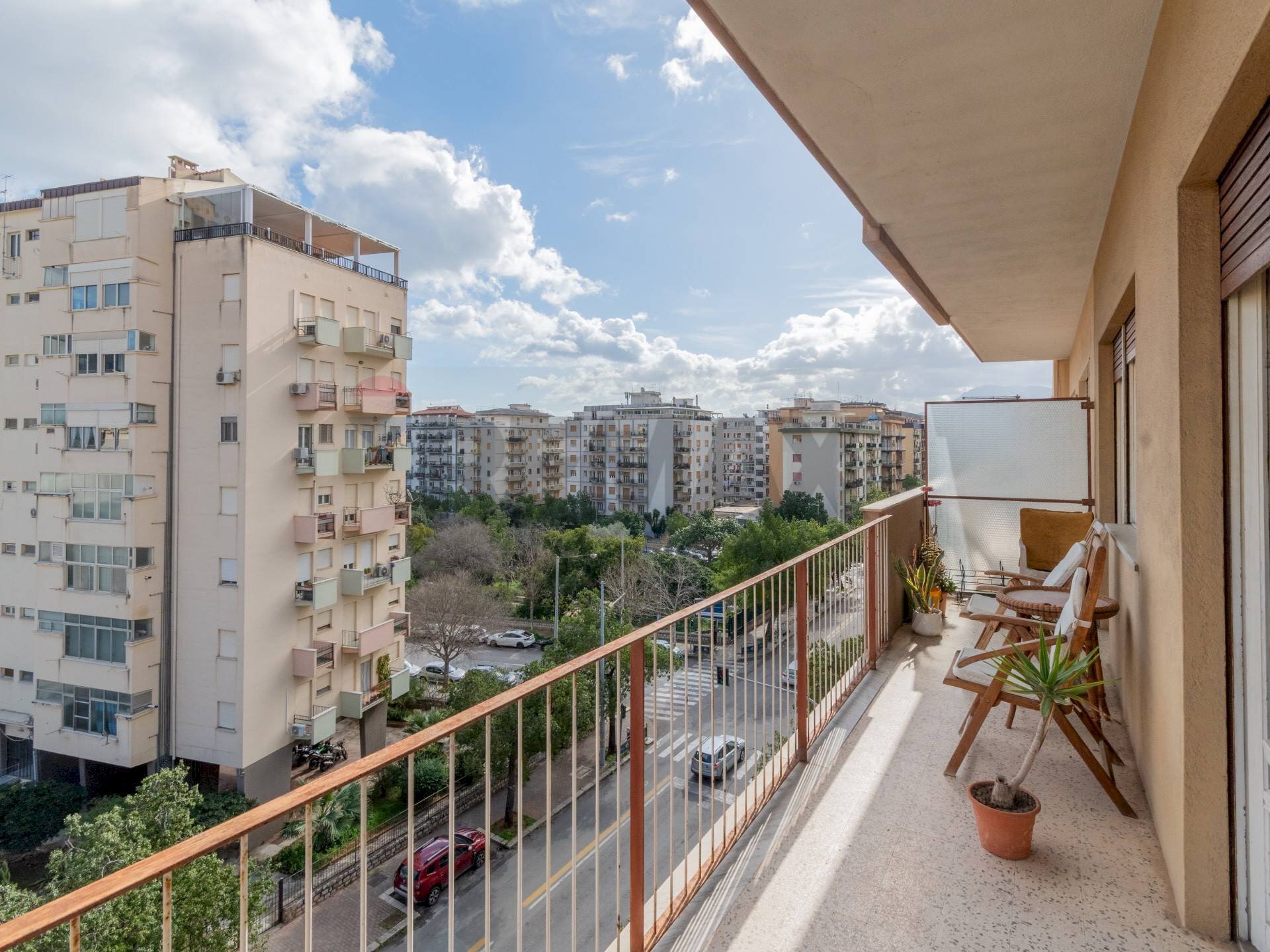 Balcone - Appartamento via Empedocle Restivo
 
28, Palermo - foto 1