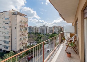 Balcone - Appartamento via Empedocle Restivo
 
28, Palermo - foto 1