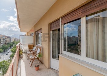 Balcone - Appartamento via Empedocle Restivo
 
28, Palermo - foto 2