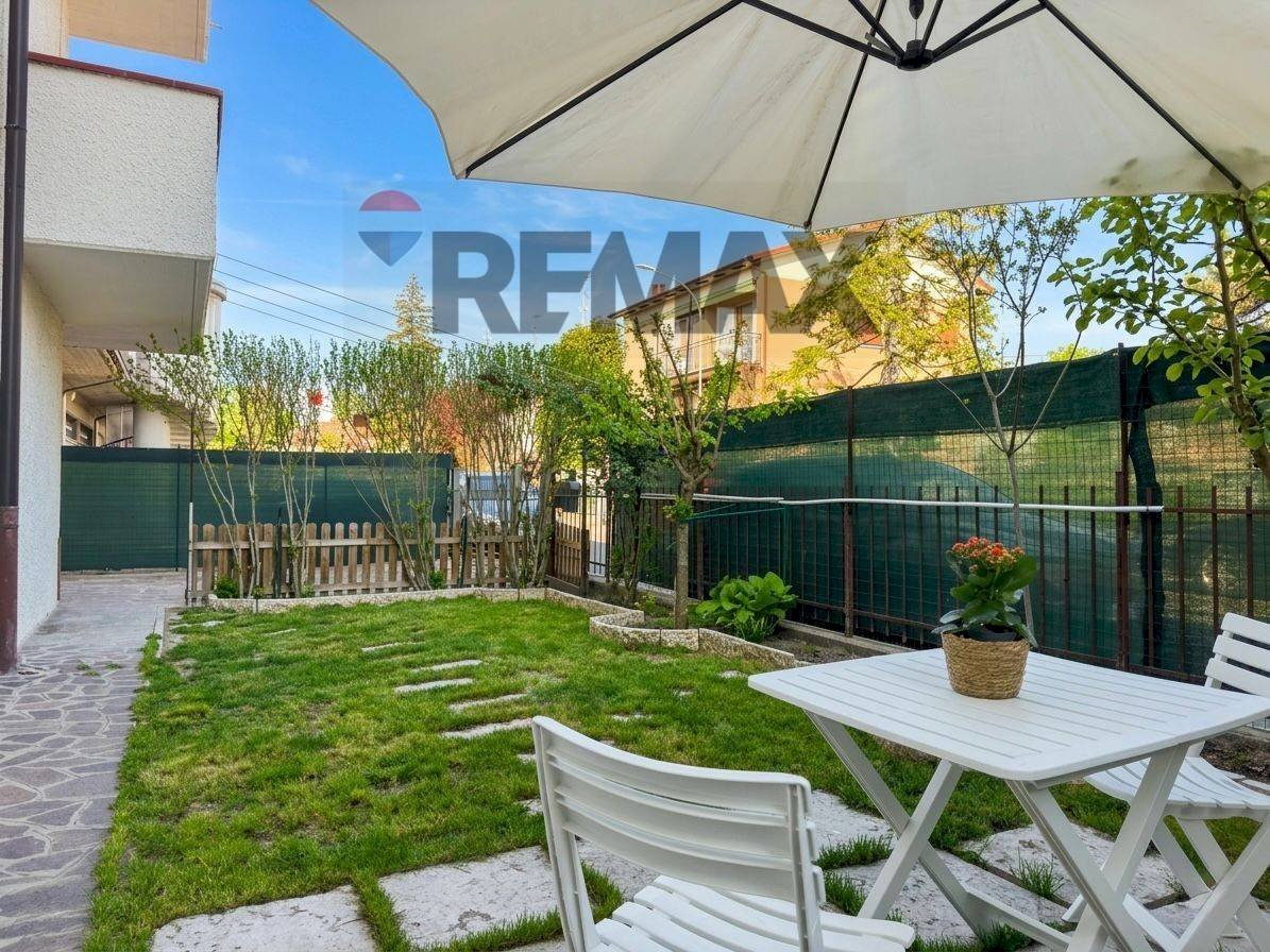 Terrazza - Casa semi indipendente via Caduti per la Libertà
 
10, Cadelbosco di Sopra - foto 1