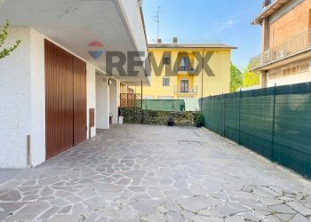 Terrazza - Casa semi indipendente via Caduti per la Libertà
 
10, Cadelbosco di Sopra - foto 2