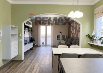 Sala da pranzo - Casa semi indipendente via Caduti per la Libertà
 
10, Cadelbosco di Sopra - foto 9