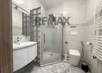 Bagno - Casa semi indipendente via Caduti per la Libertà
 
10, Cadelbosco di Sopra - foto 17