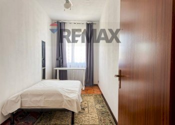 Camera / camera da letto - Casa semi indipendente via Caduti per la Libertà
 
10, Cadelbosco di Sopra - foto 24