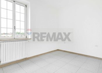 Stanza vuota - Three-room apartment Caronno Pertusella - photo 15