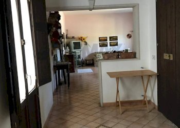 Hall / corridoio - Appartamento Chiaramonte Gulfi - foto 4