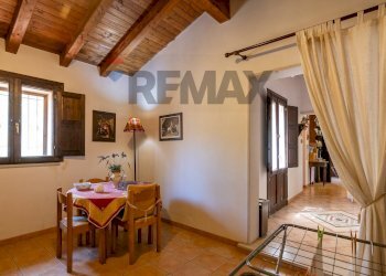 Sala da pranzo - Apartment Chiaramonte Gulfi - photo 12