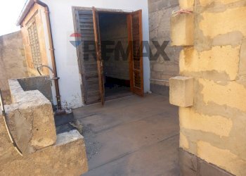 Dispensa di stoccaggio - Independent house Viale Volturno
 
37, Vittoria - photo 14