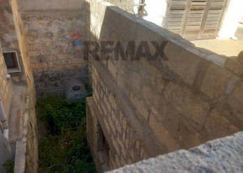 Edificio all\'aperto - Independent house Viale Volturno
 
37, Vittoria - photo 26