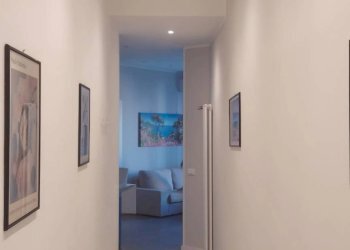 Hall / corridoio - Three-room apartment Via Mario Rutelli
 
26, Palermo - photo 21