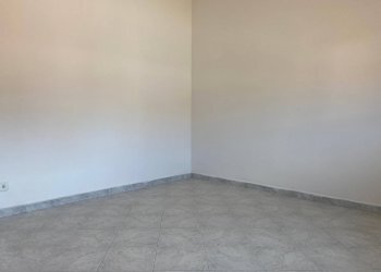 Foto 12 - Trilocale Via del eremo
 
12, Livorno - foto 12