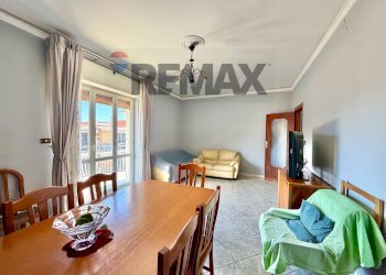 Sala da pranzo - Four-room apartment VIALE DELLA REPUBBLICA
 
23, Villaricca - photo 7