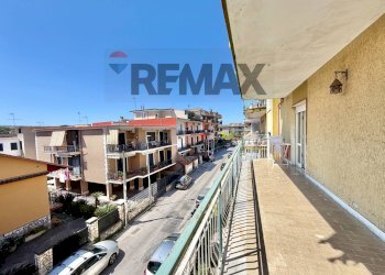 Balcone - Four-room apartment VIALE DELLA REPUBBLICA
 
23, Villaricca - photo 8