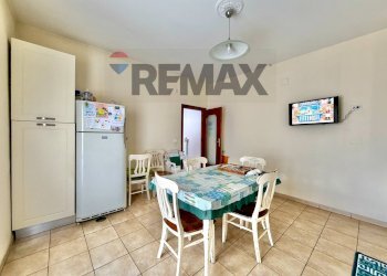 Sala da pranzo - Four-room apartment VIALE DELLA REPUBBLICA
 
23, Villaricca - photo 14