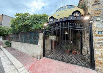 Casa all\'aperto - Locale Commerciale Via Roma
 
3, Terrasini - foto 1