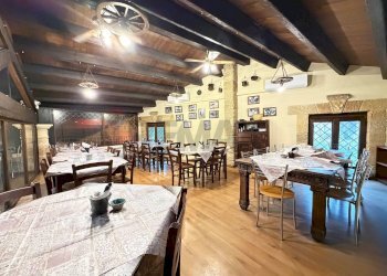 Sala da pranzo - Locale Commerciale Via Roma
 
3, Terrasini - foto 21