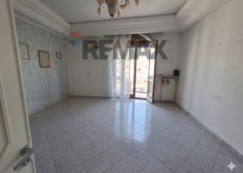 Stanza vuota - Quadrilocale Largo dell'Aquila
 
4, Palermo - foto 8