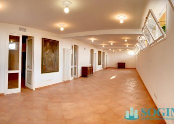 Foto 52 - Two-room apartment Via Pacinotti
 
3, Como - photo 52