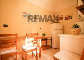 Sala da pranzo - Independent house corso Umberto I
 
100, Toritto - photo 6