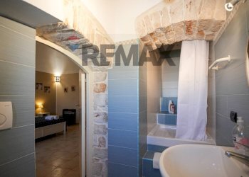 Bagno - Independent house corso Umberto I
 
100, Toritto - photo 21