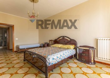 Camera / camera da letto - Apartment Via Guicciardini
 
39, Mottola - photo 11