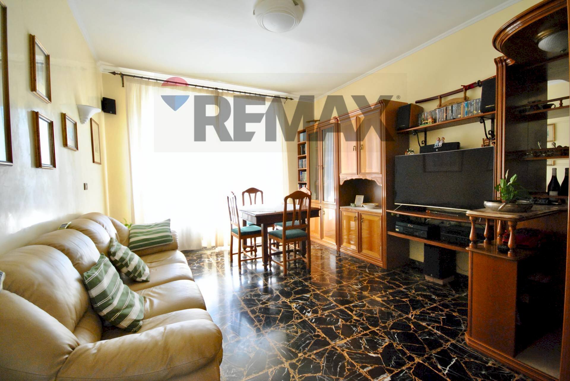 Sala da pranzo - Appartamento Via Cattaro
 
18, Francavilla al Mare - foto 1