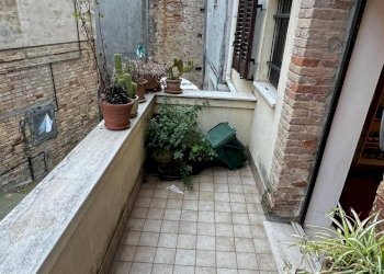 Terrazza - Casa semi indipendente vico dei fiori
 
22, Città Sant'Angelo - foto 17