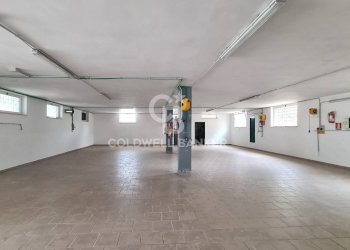 Foto 1 - Capannone Via ostuni
 
170, Martina Franca - foto 1