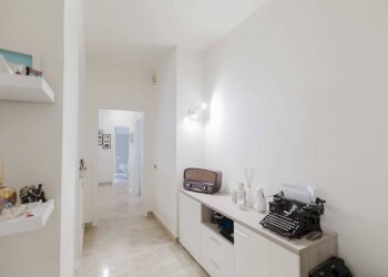 Foto 11 - Four-room apartment via carlo poma
 
4, Varese - photo 11