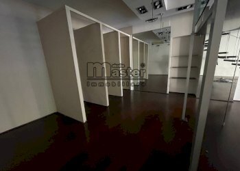 Foto 4 - Shop corso del popolo, Treviso - photo 4