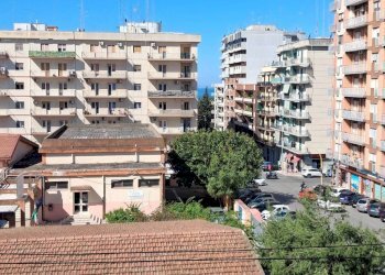 Vista - Appartamento via Ugo De Carolis, 21, Taranto - foto 2