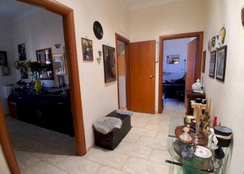 Disimpegno - Appartamento via Ugo De Carolis, 21, Taranto - foto 3