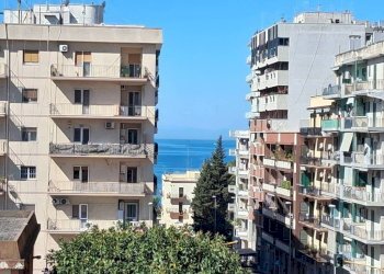 Vista - Appartamento via Ugo De Carolis, 21, Taranto - foto 14