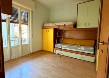 Camera da letto - Appartamento via Camillo Benso di Cavour, 1, Marchirolo - foto 6