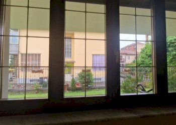Interno palazzo - Four-room apartment Collegno - photo 3