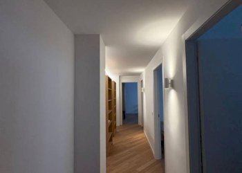 Corridoio - Trilocale viale Emilio Caldara, 45, Milano - foto 10
