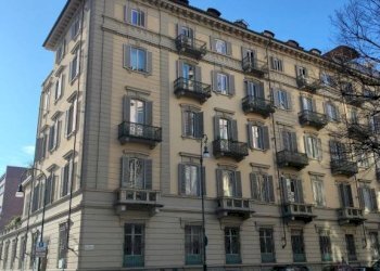 Facciata - Two-room apartment via Confienza, 14, Torino (neighborhood Centro) - photo 9