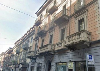 Facciata - Two-room apartment via San Donato, 4, Torino (neighborhood San Donato) - photo 3