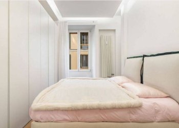 Camera da letto - Two-room apartment via San Donato, 4, Torino (neighborhood San Donato) - photo 19