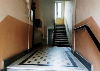 Interno palazzo - Two-room apartment via San Donato, 4, Torino (neighborhood San Donato) - photo 32