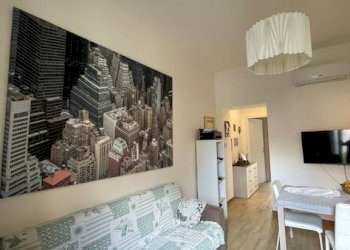 Salone - Two-room apartment via San Donato, 54, Torino (neighborhood San Donato) - photo 15
