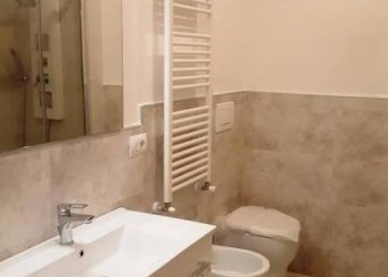 Bagno - Two-room apartment via San Donato, 54, Torino (neighborhood San Donato) - photo 39