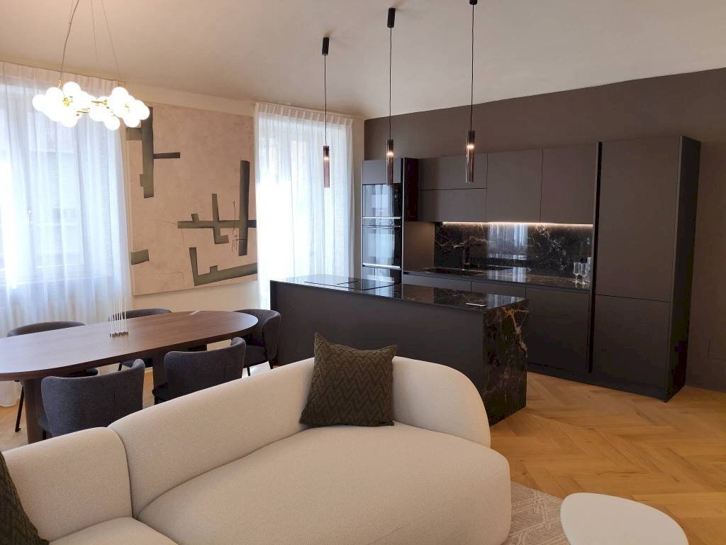 Salone - Trilocale via Giuseppe Grassi, 9, Torino (zona Cit Turin) - foto 3