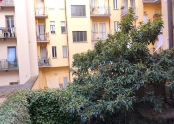 Cortile interno - Three-room apartment via Giuseppe Grassi, 9, Torino (neighborhood Cit Turin) - photo 29