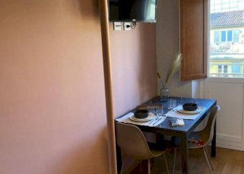 Stanza arredata - Attico via Cernaia, 25, Torino (zona Centro) - foto 14