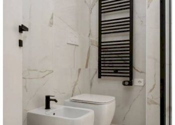 Bagno - Two-room apartment via San Quintino, 11, Torino (neighborhood Centro) - photo 16