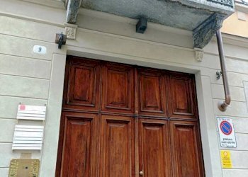 Facciata - Three-room apartment via Giuseppe Grassi, 9, Torino (neighborhood Cit Turin) - photo 6