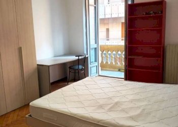 Camera da letto - Four-room apartment via Pietro Palmieri, 48, Torino (neighborhood Cit Turin) - photo 8