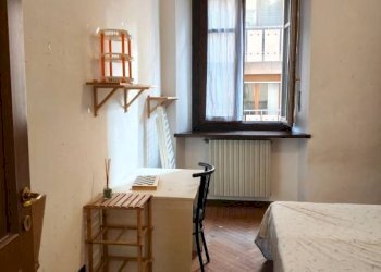 Camera da letto - Four-room apartment via Pietro Palmieri, 48, Torino (neighborhood Cit Turin) - photo 11