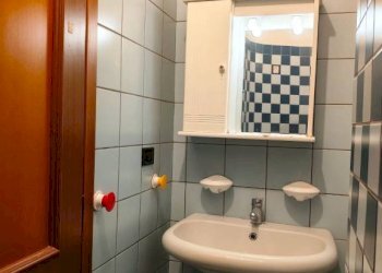 Bagno - Four-room apartment via Pietro Palmieri, 48, Torino (neighborhood Cit Turin) - photo 15